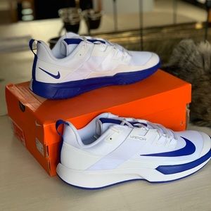 Men’s Nike Vapor Lite size 11